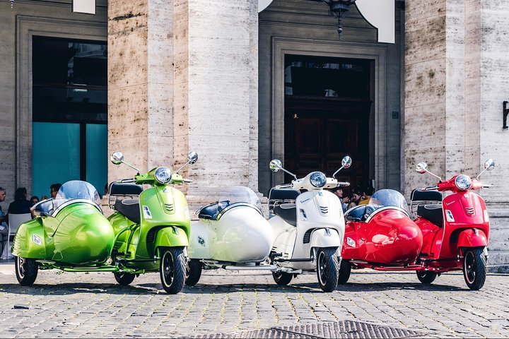 Scooty clearance side car