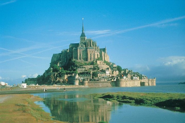 2024 Mont Saint Michel Tour From Paris provided by Link Paris