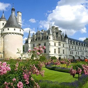 Visit Château de Chambord on a trip to France