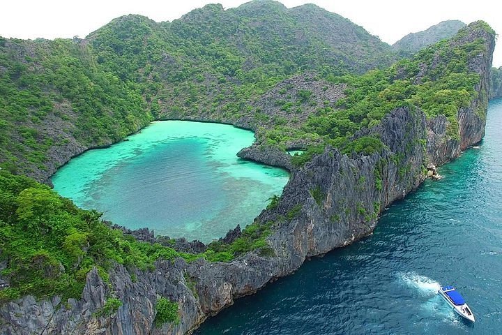 Amazing Cocks Comb island Day Trip | Kawthoung, Myanmar