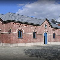 Bâtiment principal de BeCraft, situé dans ce qui servait anciennement d'étable aux abattoirs.