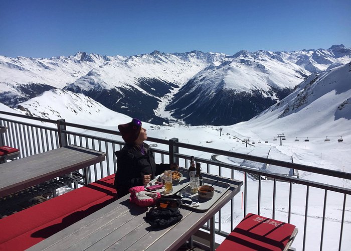 Days like this... lunch break at the top. Breathtaking Klosters.