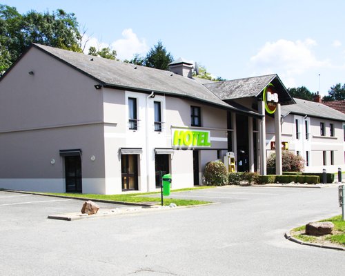 THE CLOSEST Hotels Ibis Budget Cosne-sur-Loire  Cosne-Cours-sur