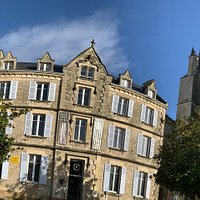 Je ne comprends pas la raison de la fermeture. Restrictions budgétaires ou outil pédagogique réservé à la jeunesse ???