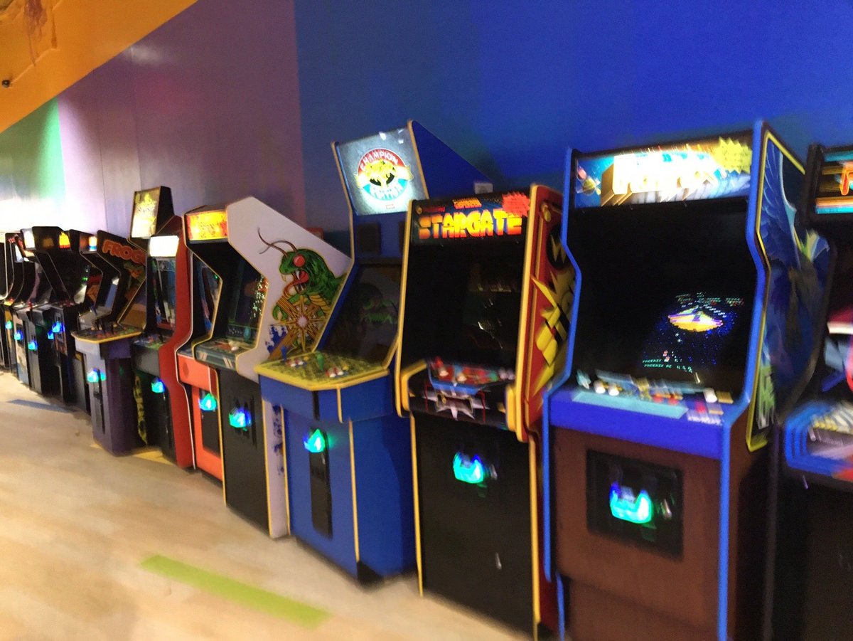 Red Rocket Retro Arcade, Гатлинбург: лучшие советы перед посещением -  Tripadvisor