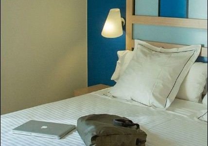Las habitaciones del #hotelciutatbarcelona han sido creadas para tu confort: modernas, confortables con un diseño para que puedas disfrutar en un ambiente inspirado en el Mediterráneo.