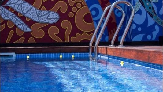 Relax e design
🏊
It is the outdoor pool you want. The terrace that makes you fall in love. 🏖️ #hotelciutatbarcelona #rooftop #sun