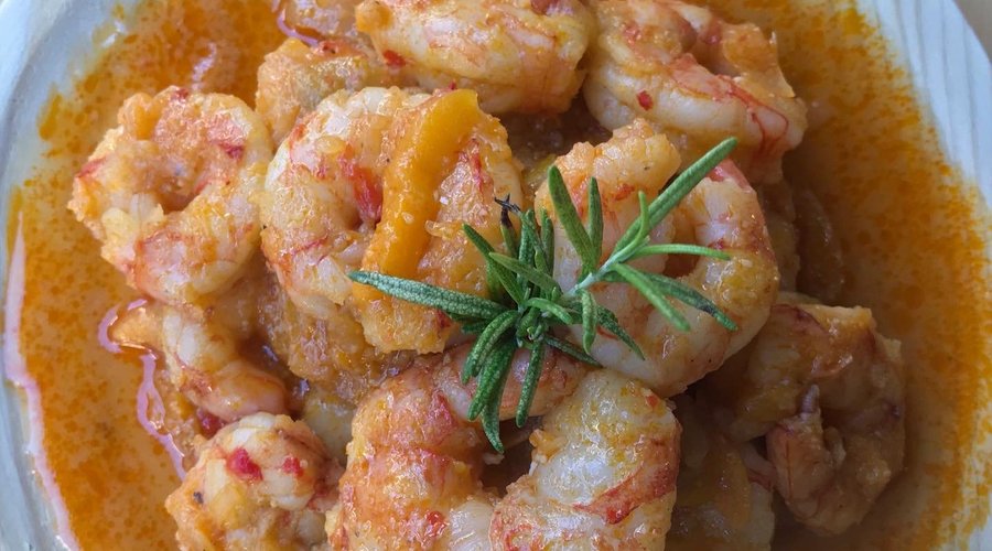 Gambas com molho de moqueca