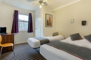 Room & Suite