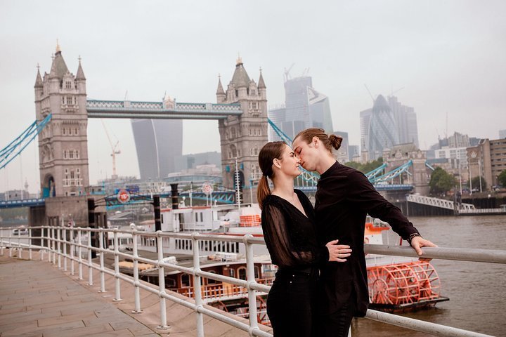 2024 London Tower Bridge PRIVATE professional photoshoot - 120min