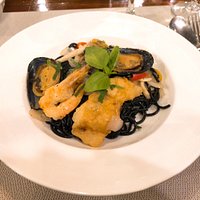 Heerlijke pasta’s met zeevruchten en vis.