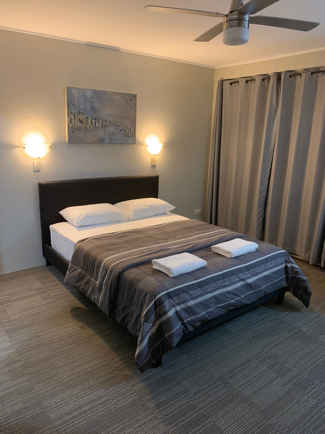 Biloela Hotel Motel Rooms: Pictures & Reviews - Tripadvisor