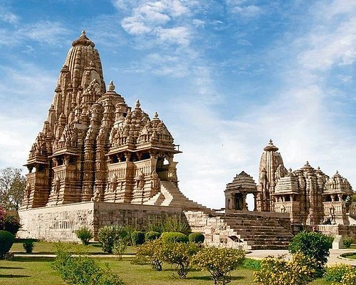 tourist spot around khajuraho