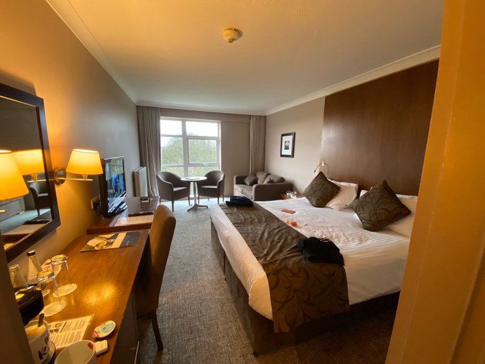 HUMBER ROYAL HOTEL: UPDATED 2024 Reviews, Price Comparison and 162 ...