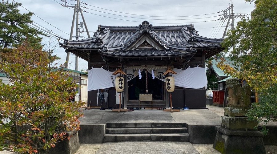 皆生温泉神社は、温泉街の中にある神社です。