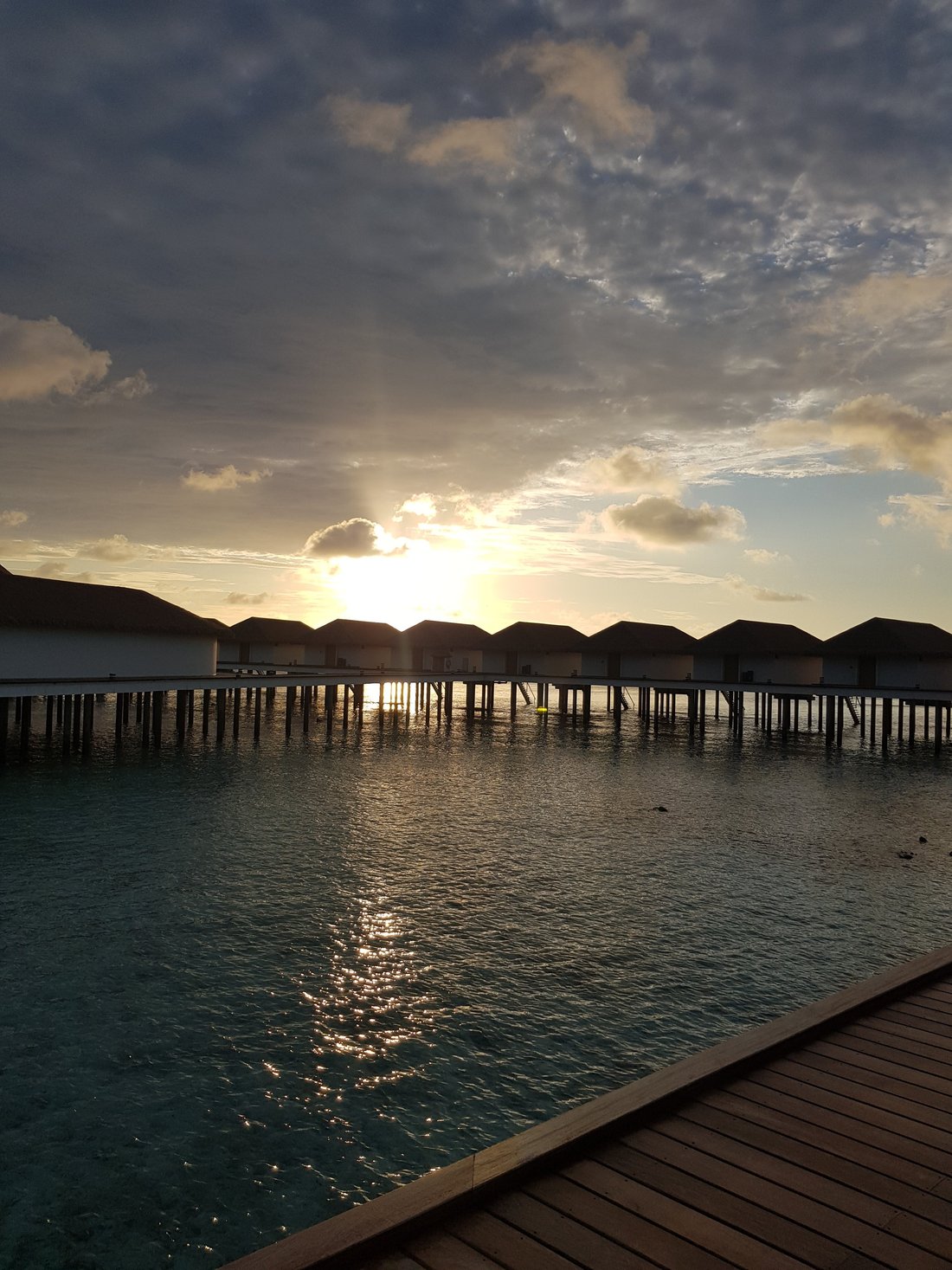 CINNAMON VELIFUSHI MALDIVES | UPDATED 2024 Hotel Reviews & Price ...