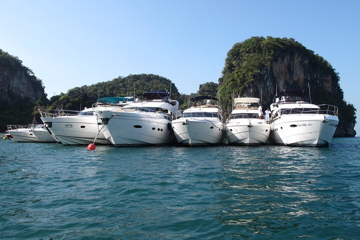 yacht cruise penang