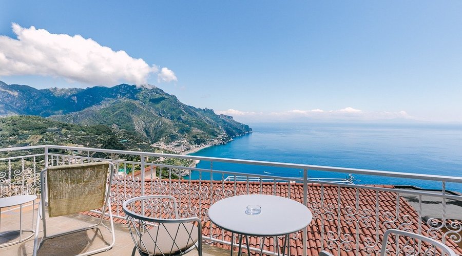 Private terrace Giada