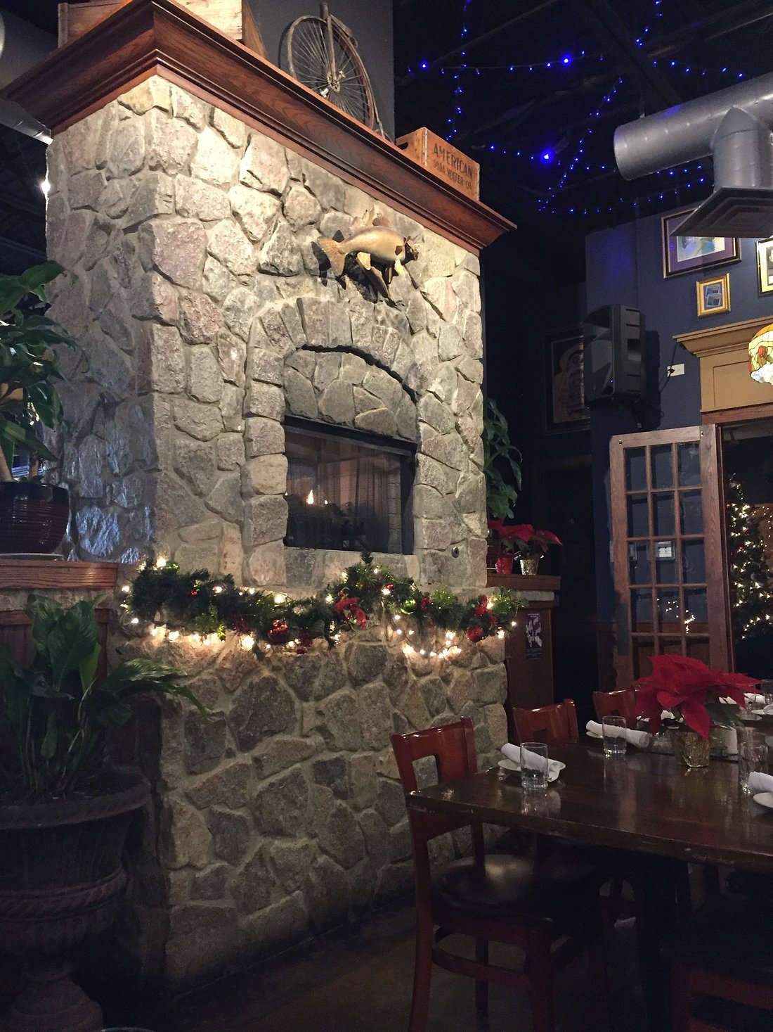 LAKEHOUSE Lake Villa Menu Prices Restaurant Reviews Order LAKEHOUSE Lake Villa Menu Prices Restaurant Reviews Order
