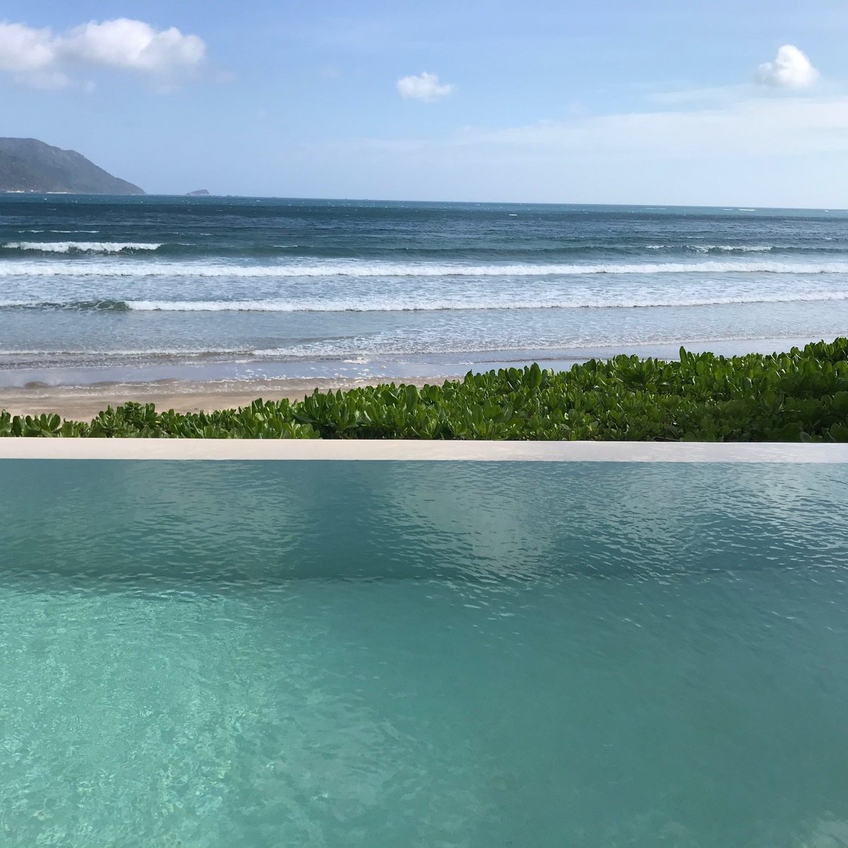 Con Dao Beach: A Comprehensive Guide