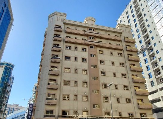 Grand Square Hotel