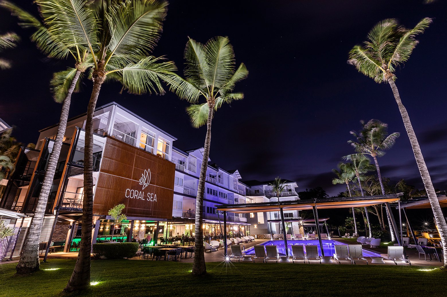 CORAL SEA RESORT HOTEL Updated 2024 Airlie Beach Whitsunday Islands   Hotel Lit Up At Night 