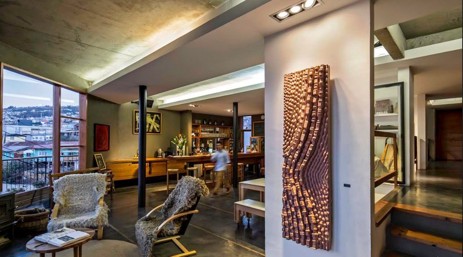 lobby hotel cirilo armstrong