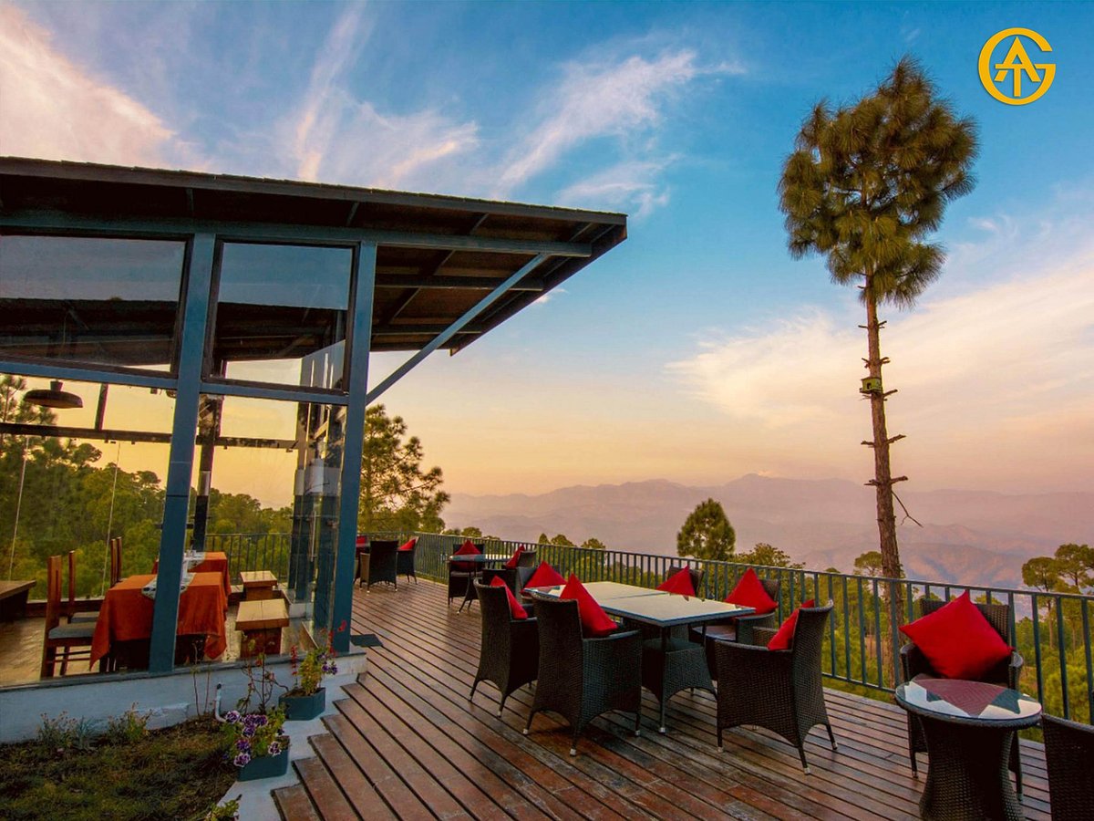 Queens Meadows by Sunshine &amp; Smiles, hotel in Ranikhet