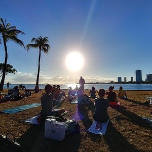 Beach Sunset Yoga Hawaii - All You Need to Know BEFORE You Go (2024)
