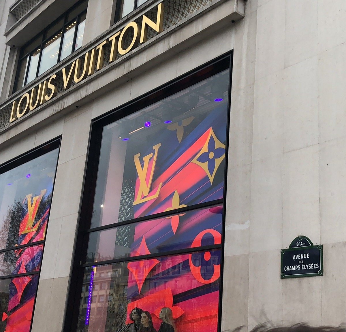 Louis Vuitton Maison Champs-Élysées, Golden Triangle, Paris, Île