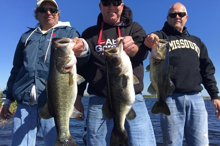 2023 8-hour Lake Okeechobee Fishing Trip near Palm Beach