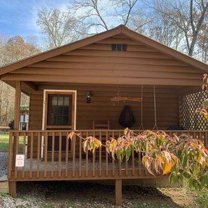 4 little cozy cabins that sleep up to 4 guests each