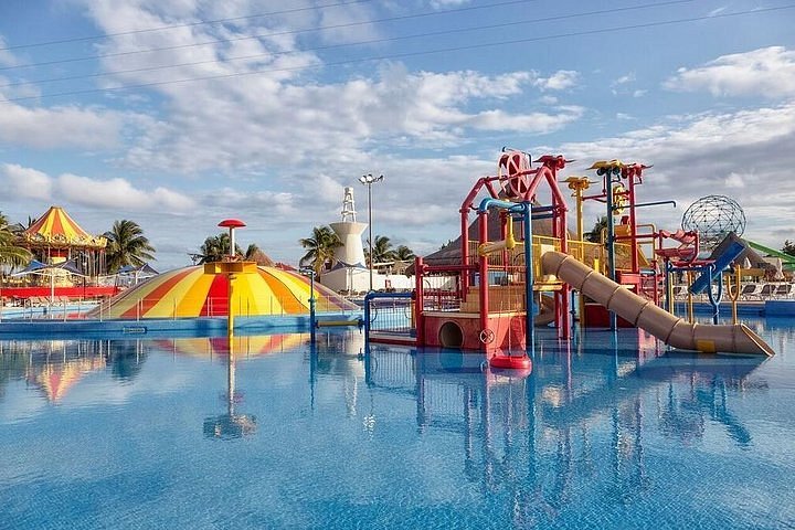 Quintana Roo’s Hidden Gem: Ventura Park Cancun, the Ultimate Water Park Experience