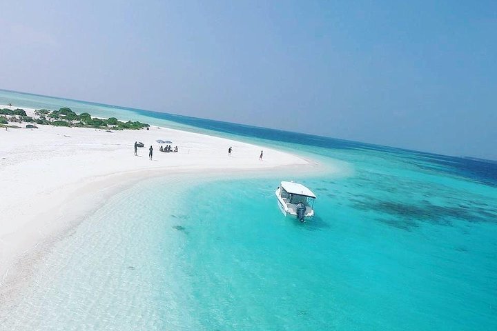 2024 Hulhule Island 4D3N Maldives DELUXE All Inclusive Package With 4   Caption 