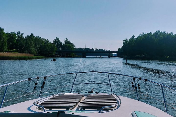 sailboat charter helsinki