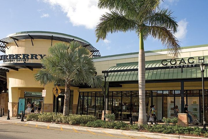 Sawgrass tory 2025 burch outlet