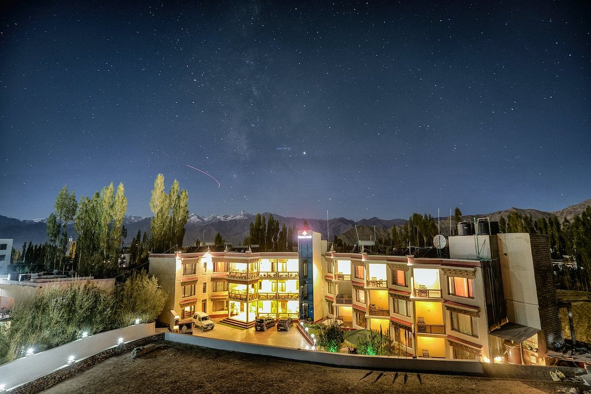 Hotel Nalanda Ladakh, hotel in Leh