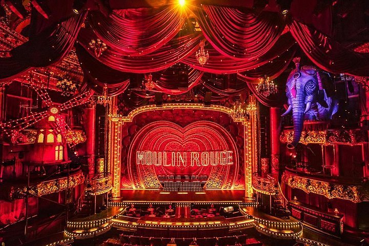 Review: Moulin Rouge! The Musical launches tour in Chicago
