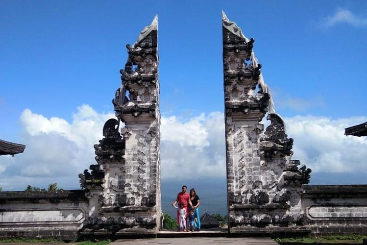 Tour Del Tempio Di Lempuyang Porta Del Paradiso Bali Fornito Da ...