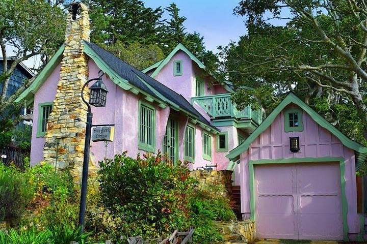 Walking　Fairytale　Houses:　Carmel-by-the-Sea's　Self-Guided　Tour　2023　A