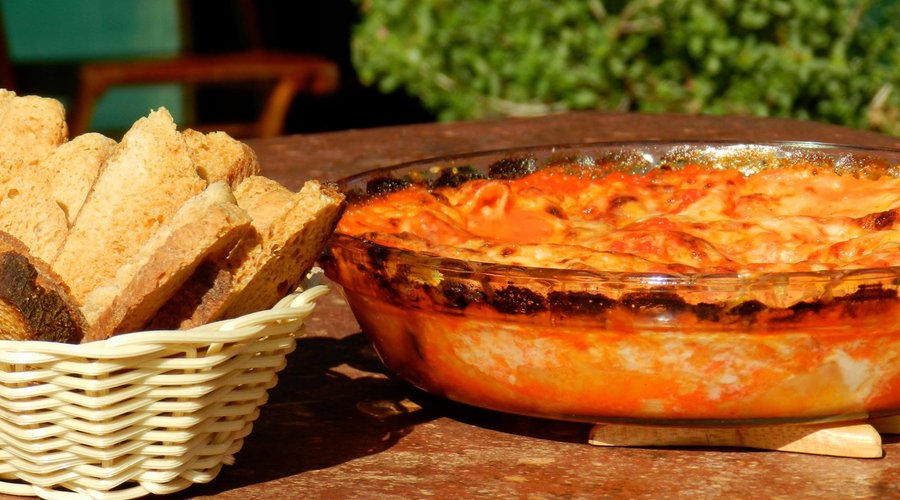 Lasanha com Molhos Caseiro - Cantina Sabor da Trilha.