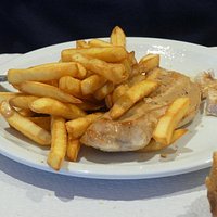 Turkey breast and pommes frites