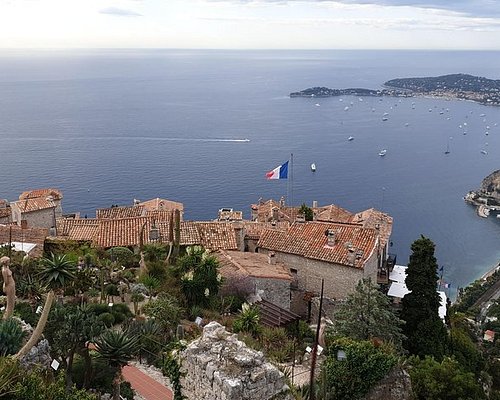 How a Medieval Tannery Town on the French Riviera Became Perfume