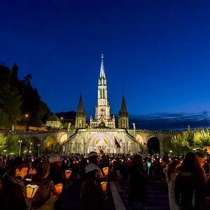 Grotte de Massabielle, Lourdes