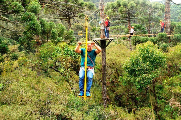 Tripadvisor  Arborismo en el huerto forestal - Campos do Jordão