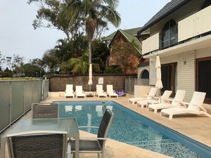 Pool & Beach