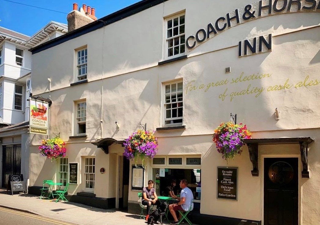 COACH AND HORSES INN - Updated 2021 Prices, B&B Reviews, And Photos ...