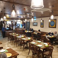 Dining room.