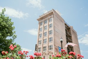The Esquire Hotel Downtown Gastonia, Ascend Hotel Collection in Gastonia, image may contain: City, Condo, High Rise, Urban