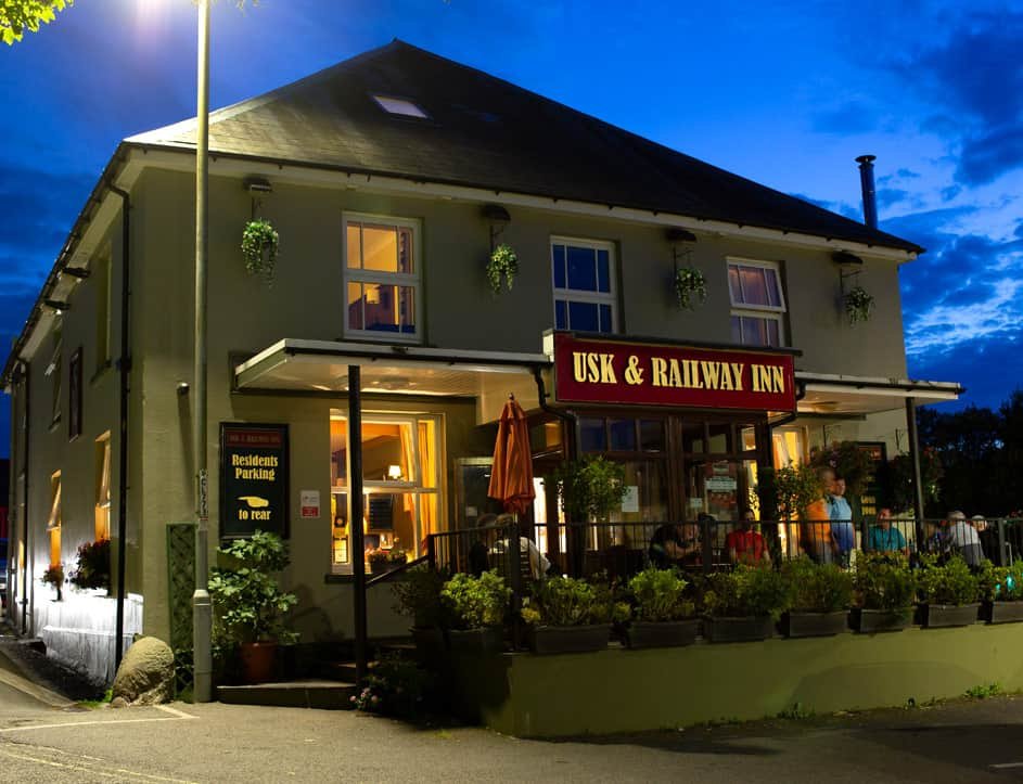 USK & RAILWAY INN - Updated 2021 Prices, B&B Reviews, And Photos ...